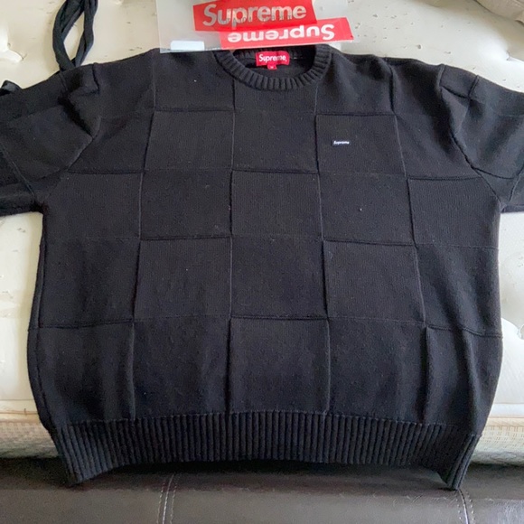 トップス supreme Checkerboard Small Box Sweater Supreme Tonal Checkerboard Small Box Sweater (SS21) - $138